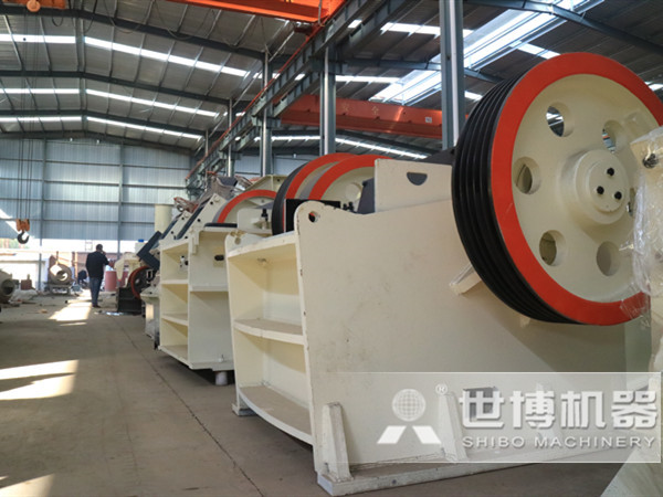 破碎機廠(chǎng)家