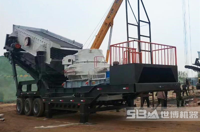 二合一破碎機制砂機安裝現場(chǎng)