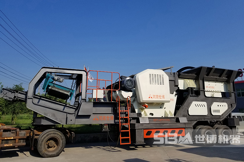 輪式移動(dòng)破石機