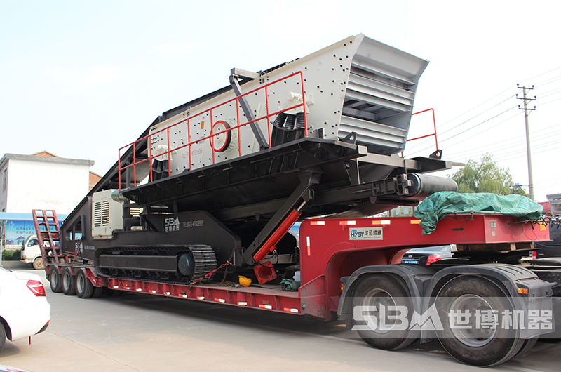 移動(dòng)式鵝卵石篩選機發(fā)貨圖