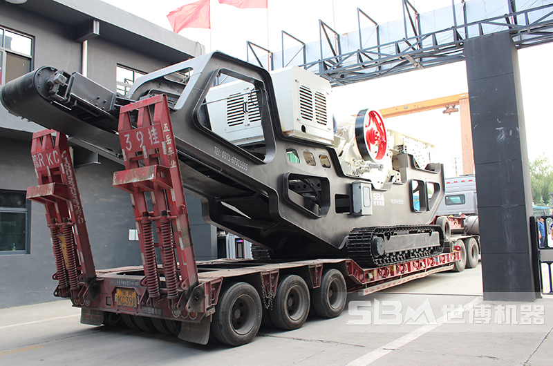 履帶式移動(dòng)建筑垃圾破碎機發(fā)貨圖