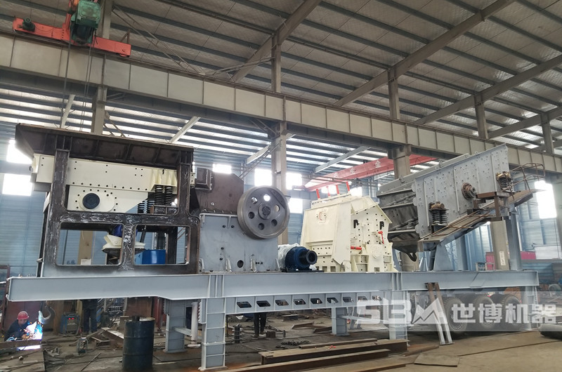 大馬力移動(dòng)式柴油破碎機