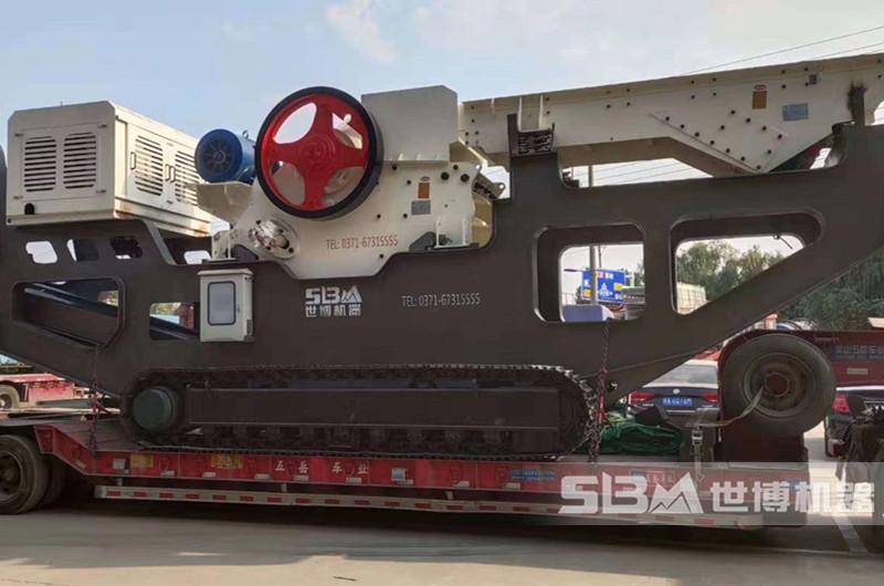 履帶移動(dòng)顎式破碎機發(fā)貨圖