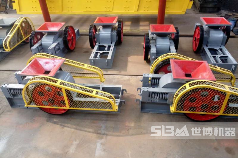 對輥式制砂機廠(chǎng)家