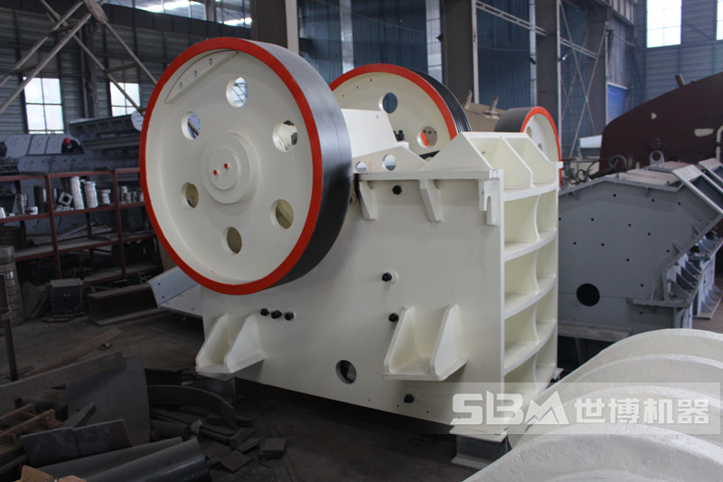 PE250x400軋石機車(chē)間圖片