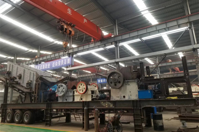 多機組合式移動(dòng)打石機