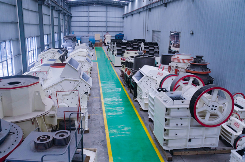 碎石子機生產(chǎn)車(chē)間