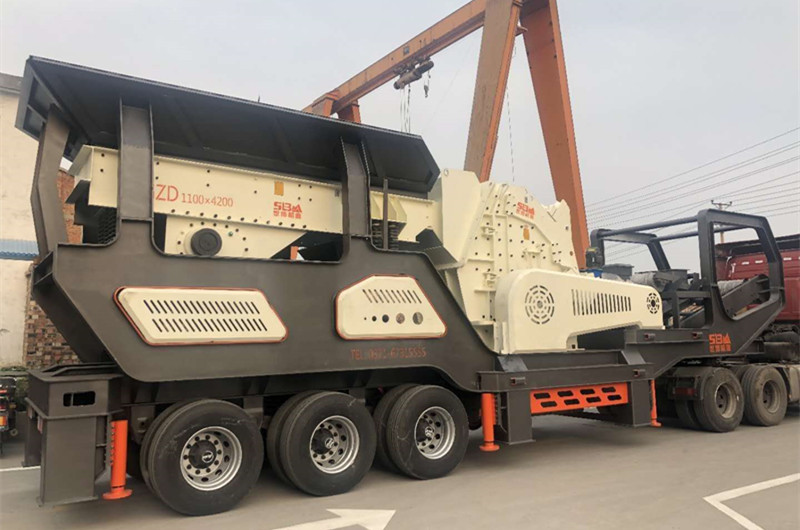 反擊式中細碎篩分移動(dòng)站