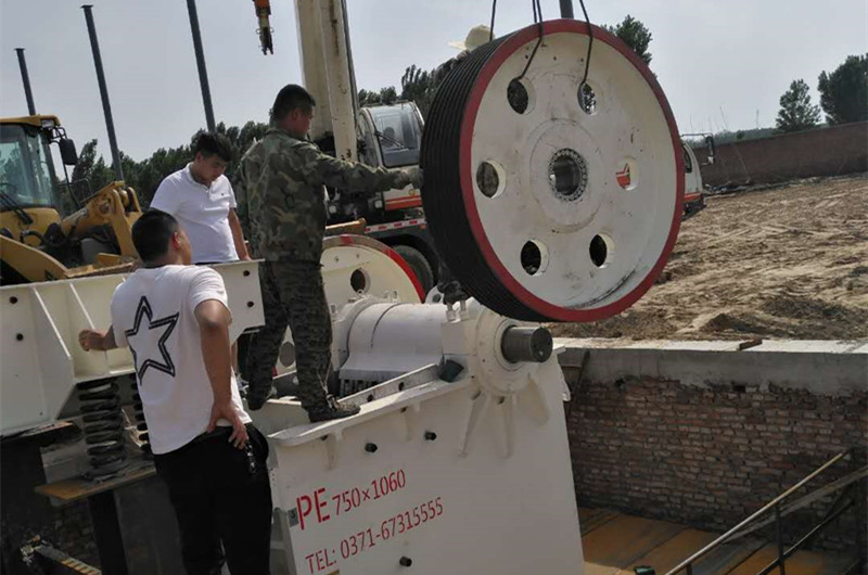 750鄂破機安裝現場(chǎng)圖