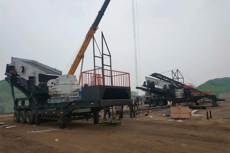 移動(dòng)花崗巖破碎制砂加工設備