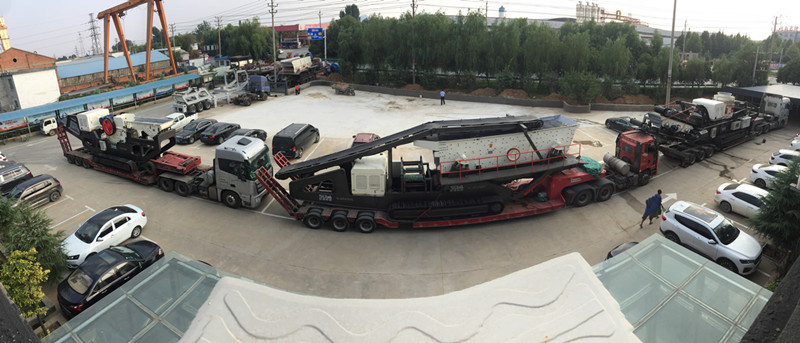 履帶移動(dòng)破碎機整套設備發(fā)貨圖