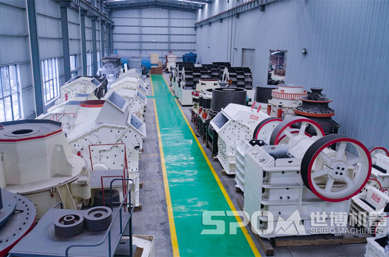 世博車(chē)間 各種石子破碎機設備