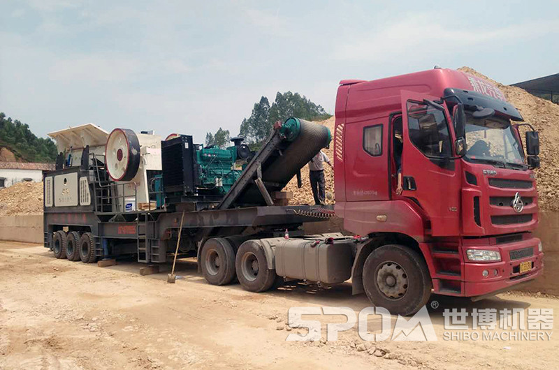 鄂破破碎機移動(dòng)車(chē)安裝基礎