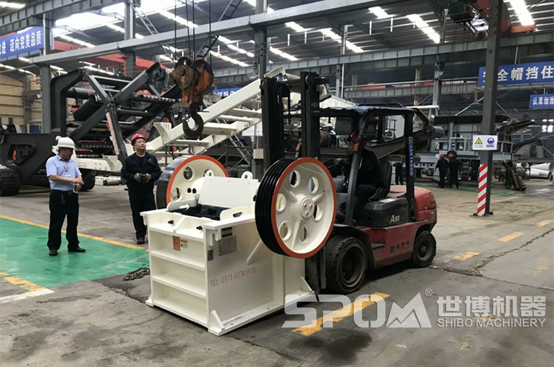 世博四六破碎機車(chē)間