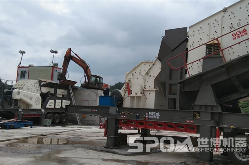 移動(dòng)細碎制砂機和移動(dòng)重錘式破碎機