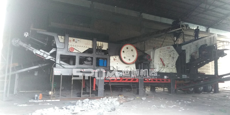 四組合移動(dòng)式破碎機