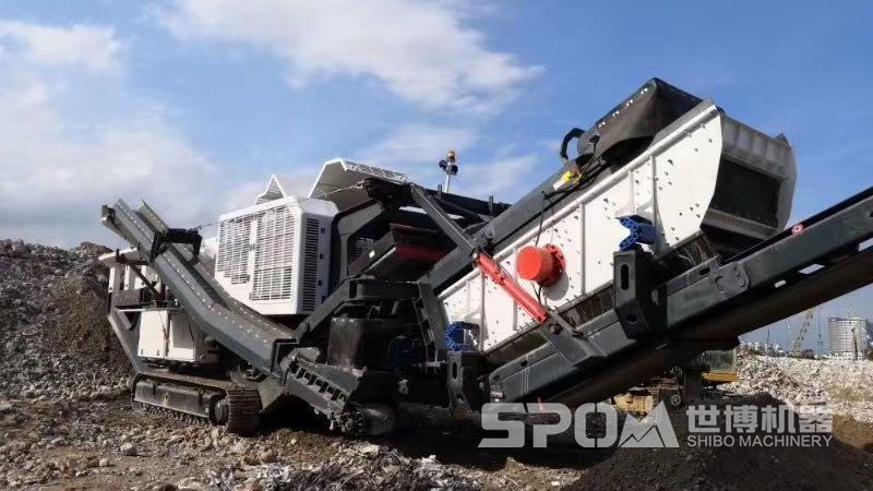 履帶移動(dòng)式碎石機，造價(jià)高價(jià)格高