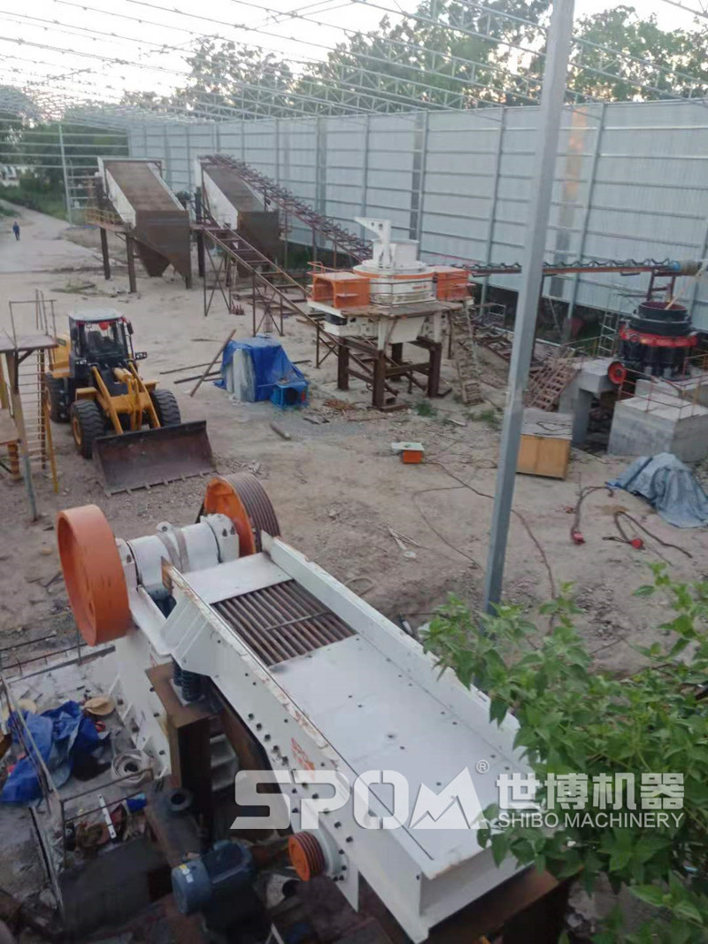 石子加工設備 現場(chǎng)圖