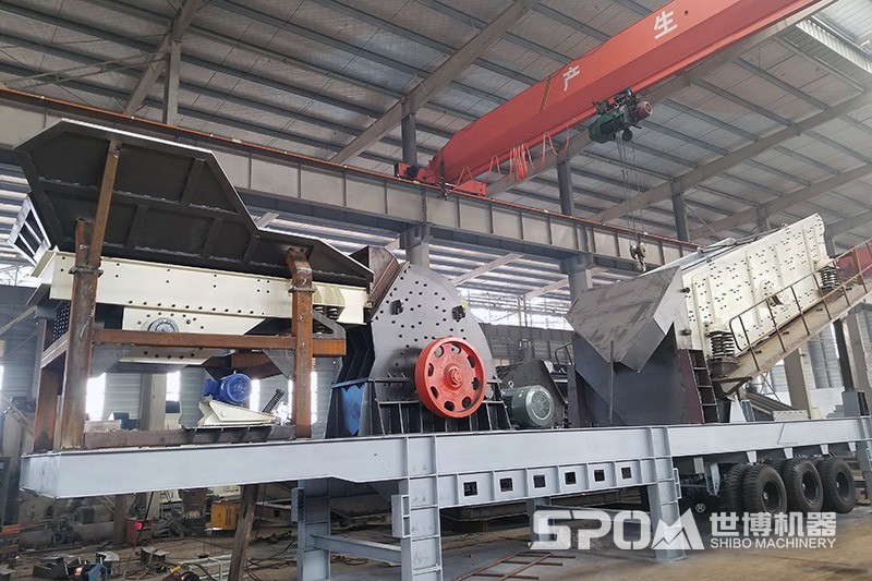 三合一移動(dòng)破碎機車(chē)間圖