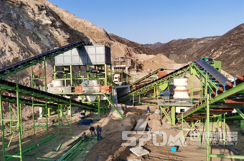 采石場(chǎng)石料生產(chǎn)線(xiàn)現場(chǎng)圖