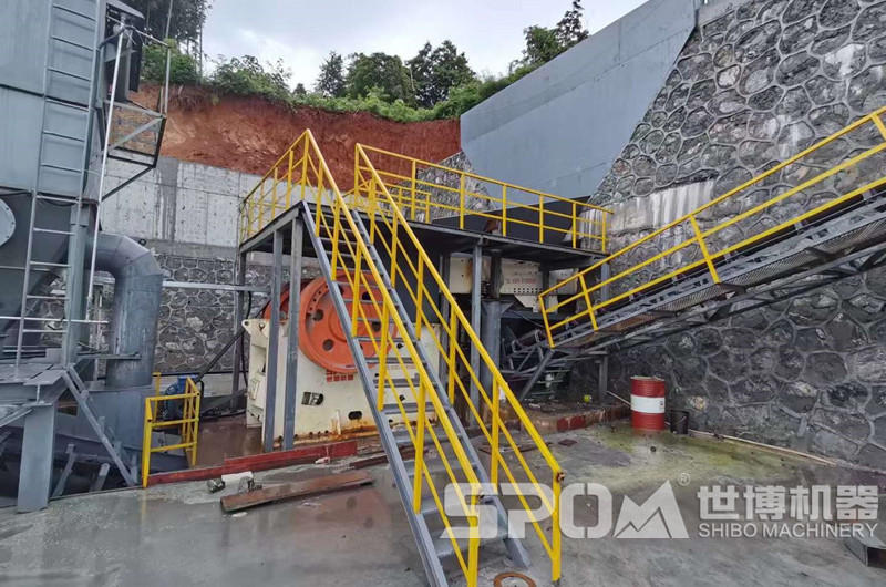 骨料生產(chǎn)線(xiàn)中顎式破碎機