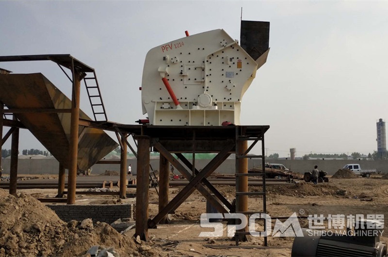 1214反擊破及電機安裝現場(chǎng)