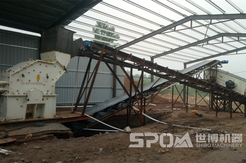 PXJ細碎機現場(chǎng)圖