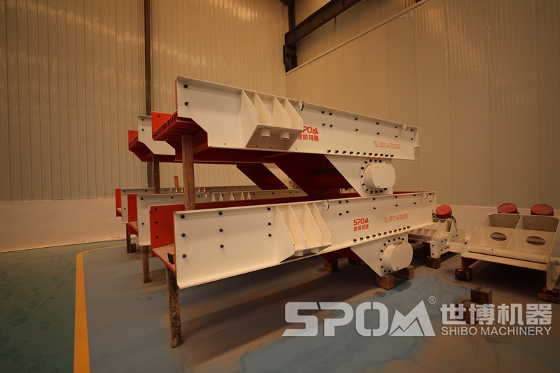 石場(chǎng)喂料機，世博機器廠(chǎng)車(chē)間拍攝