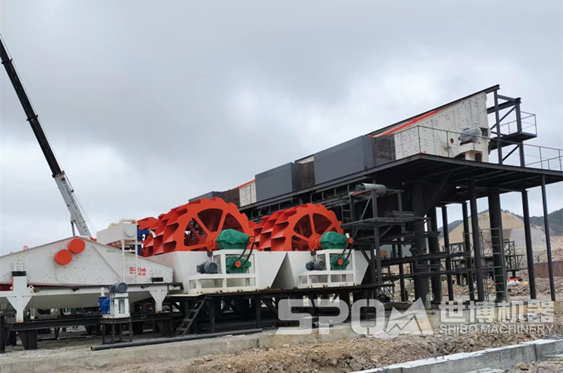 清洗砂子的洗砂機現場(chǎng)圖